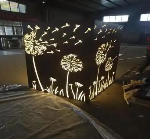 景泰耐候钢灯箱